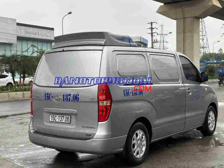 Bán Hyundai Grand Starex Van 2.5 AT đời 2011 xe đẹp - giá tốt