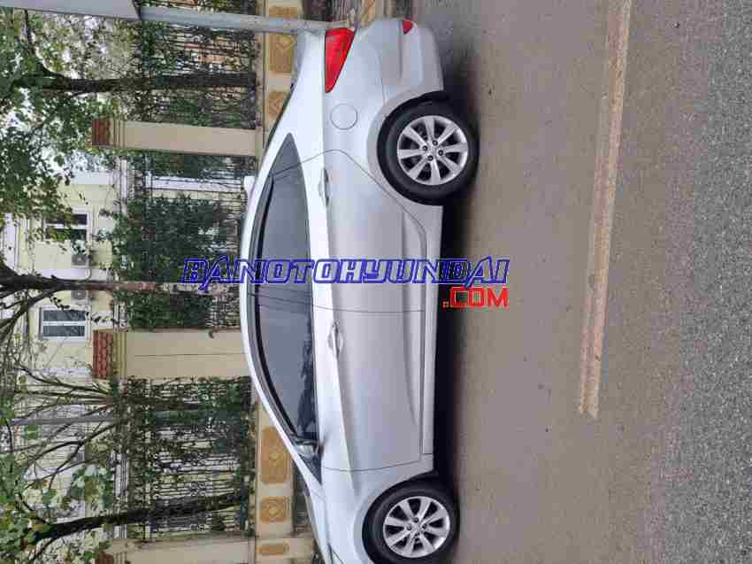 Bán Hyundai Accent 1.4 AT đời 2011 xe đẹp - giá tốt