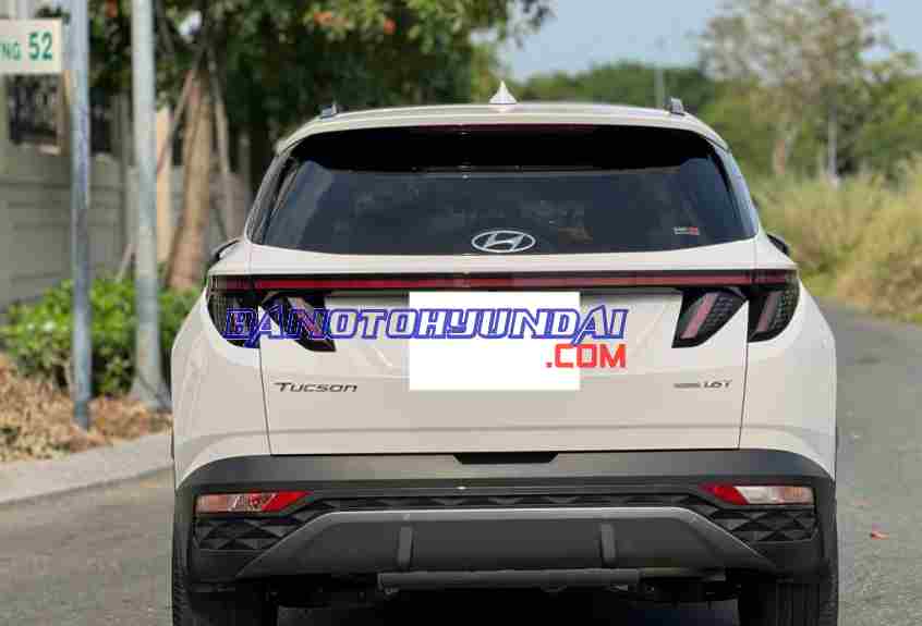 Cần bán gấp Hyundai Tucson 1.6 AT Turbo HTRAC Đặc biệt đời 2024, màu Trắng