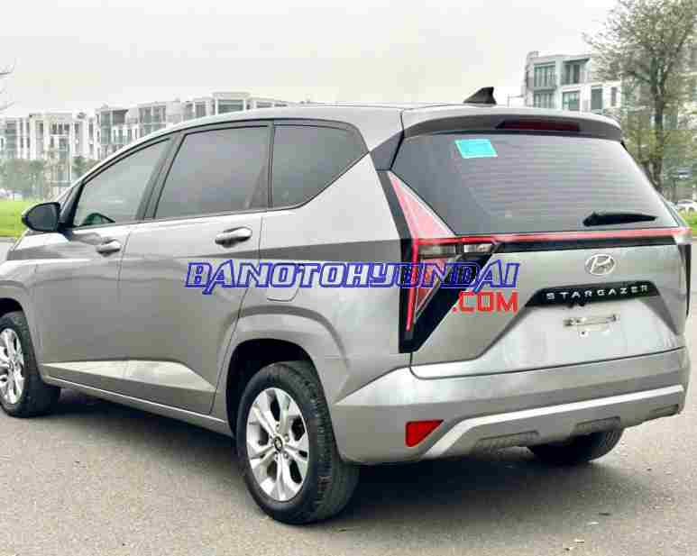 Cần bán gấp xe Hyundai Stargazer Tiêu chuẩn 1.5 AT năm 2022, màu Bạc, Số tự động