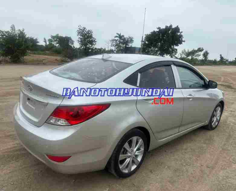 Cần bán Hyundai Accent 1.4 AT 2012 - Số tự động