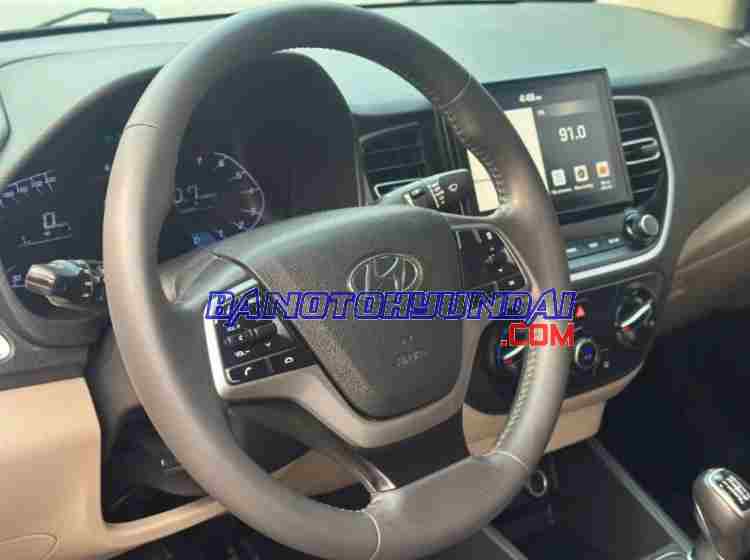 Cần bán gấp xe Hyundai Accent 1.4 MT 2022 màu Trắng
