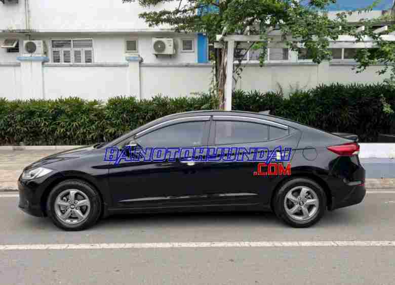 Hyundai Elantra 2018 Sedan màu Đen