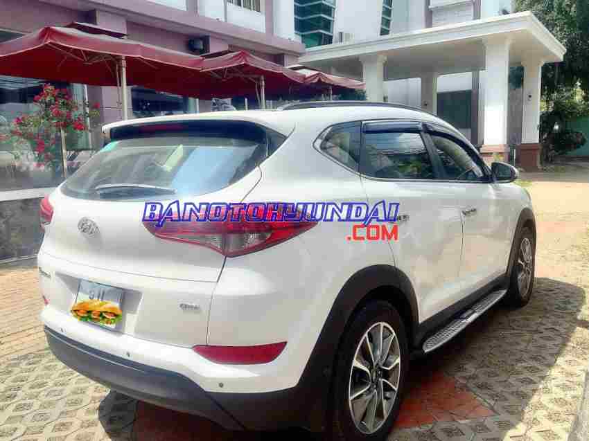 Cần bán gấp Hyundai Tucson 2.0 AT CRDi 2018 - Xe đẹp - Giá tốt