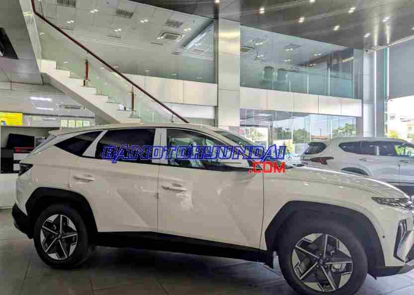 Hyundai Tucson 2.0 AT Đặc biệt Máy xăng model 2025