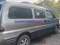 Cần bán xe Hyundai Starex Van 2.5 MT năm 2004 màu Bạc cực đẹp
