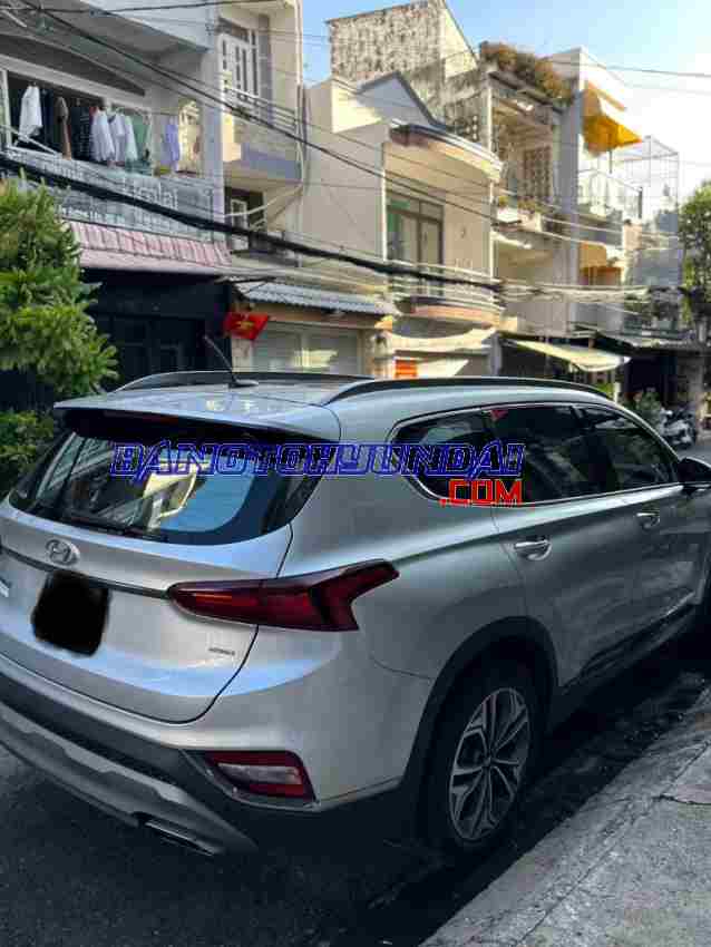 Xe Hyundai SantaFe 2.4L HTRAC đời 2019 đẹp bán gấp
