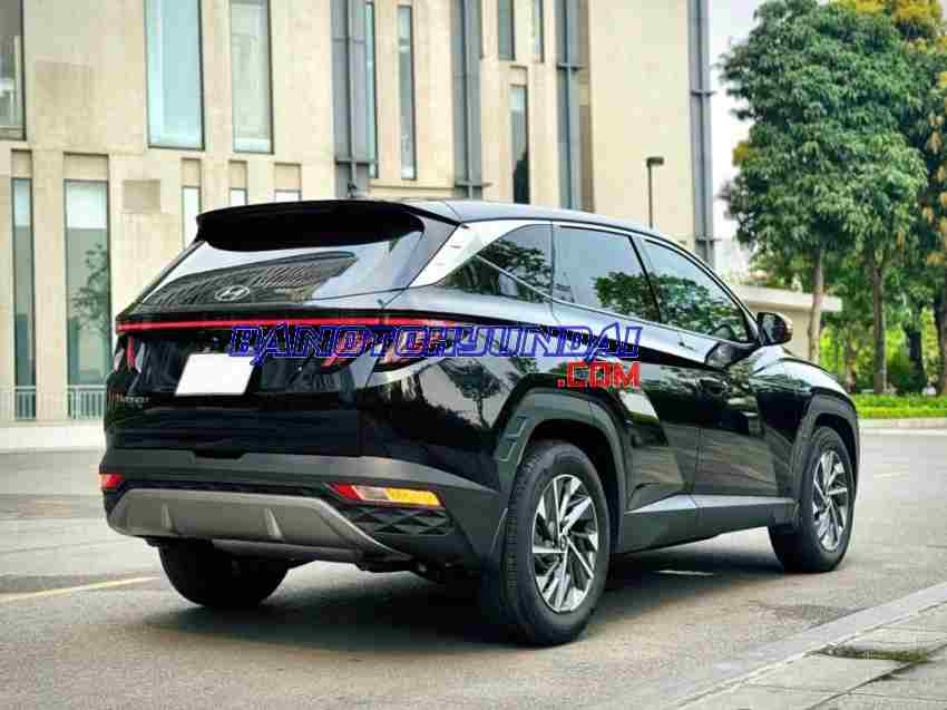 Cần bán gấp xe Hyundai Tucson 2.0 AT Đặc biệt năm 2023, màu Đen, Số tự động