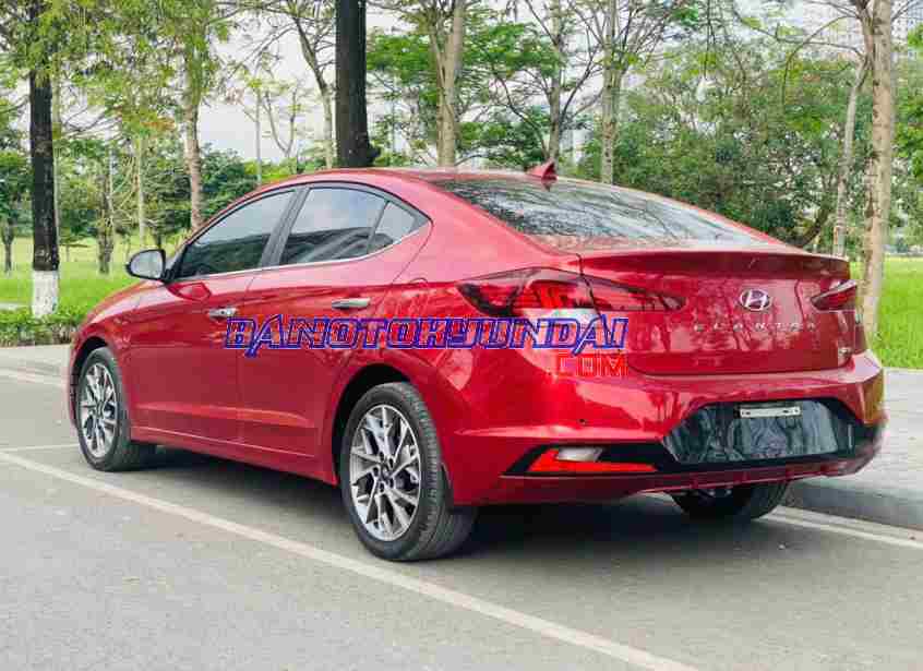 Cần bán gấp Hyundai Elantra 2.0 AT năm 2021 giá cực tốt