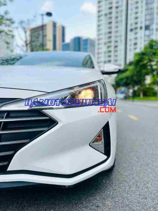 Hyundai Elantra 1.6 AT 2019 giá cực tốt