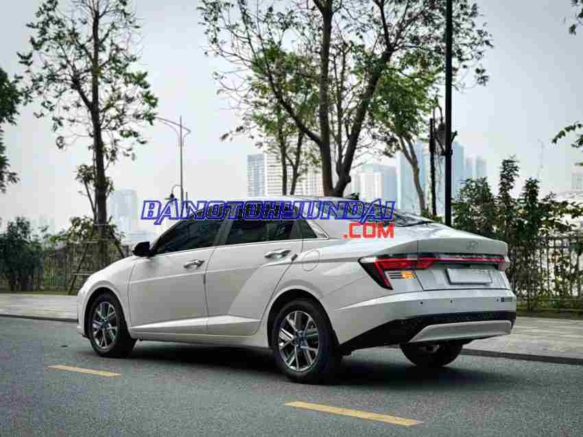 Cần bán Hyundai Accent Cao cấp 1.5 AT Máy xăng 2024 màu Trắng