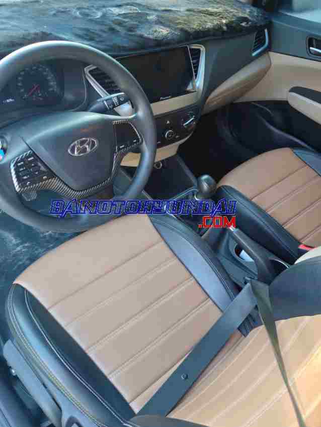 Cần bán xe Hyundai Accent Số tay 2021