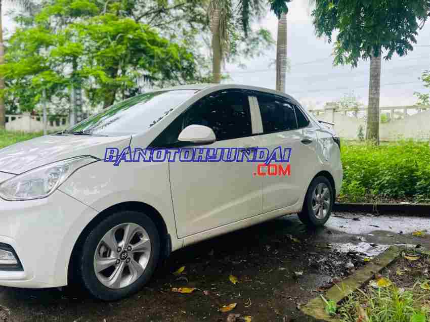 Cần bán Hyundai i10 Grand 1.2 AT Máy xăng 2017 màu Trắng