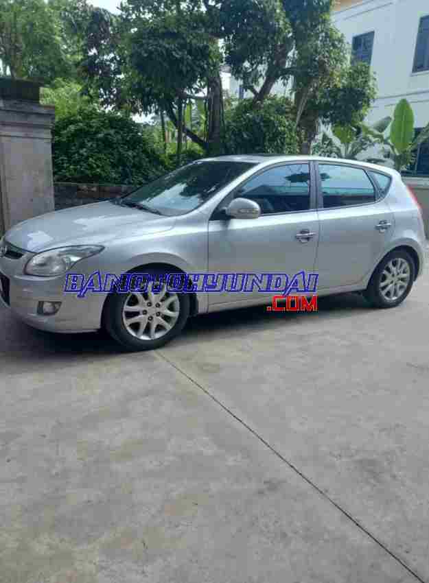 Hyundai i30 CW 1.6 AT 2009 Máy xăng đẹp long lanh