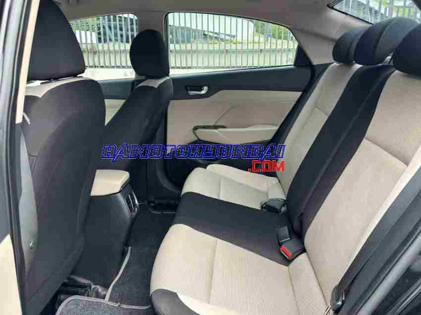 Cần bán gấp xe Hyundai Accent 1.4 AT năm 2020, màu Đen, Số tự động