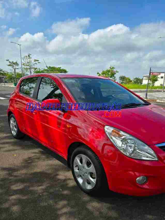 Cần bán xe Hyundai i20 1.4 AT màu Đỏ 2011
