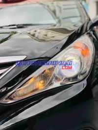 Cần bán gấp Hyundai Sonata 2.0 AT đời 2011, màu Đen