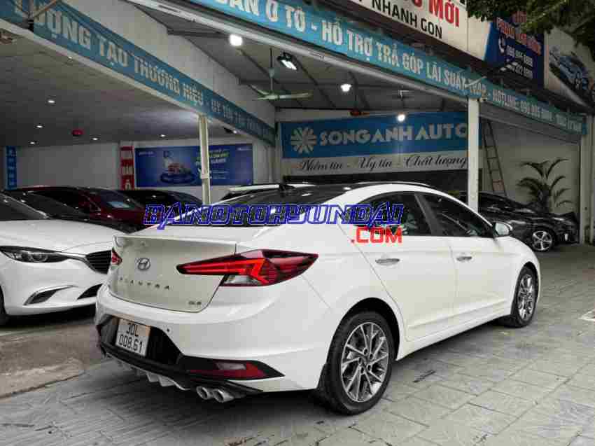 Cần bán xe Hyundai Elantra 2.0 AT 2021, xe đẹp