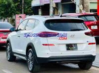 Cần bán gấp Hyundai Tucson 2.0 AT Đặc biệt đời 2021, màu Trắng