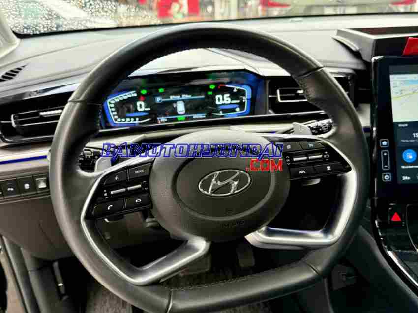 Xe Hyundai Custin Cao Cấp 2.0T đời 2023 đẹp bán gấp