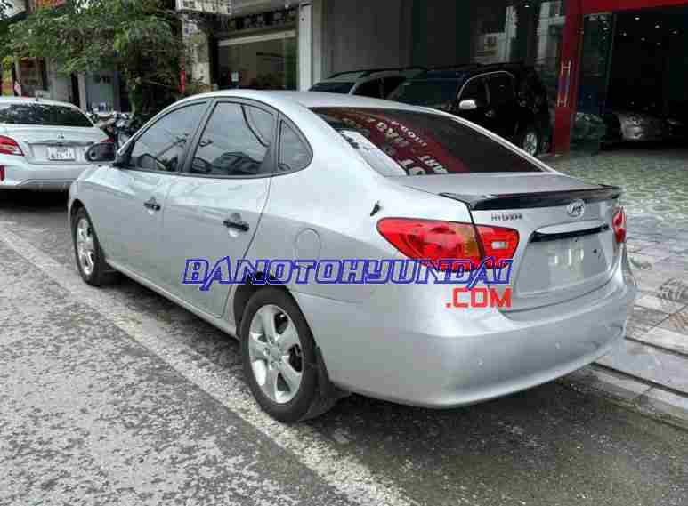 Cần bán Hyundai Elantra 1.6 AT 2010 - Số tự động