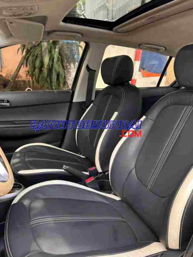 Cần bán xe Hyundai i20 1.4 AT 2010, xe đẹp