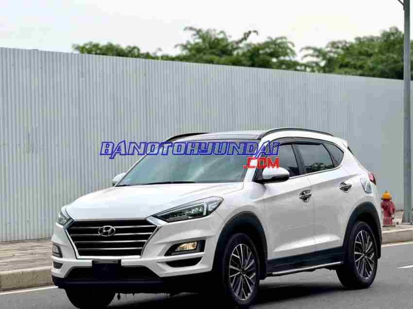 Cần bán Hyundai Tucson 2.0 AT CRDi Máy dầu 2020 màu Trắng
