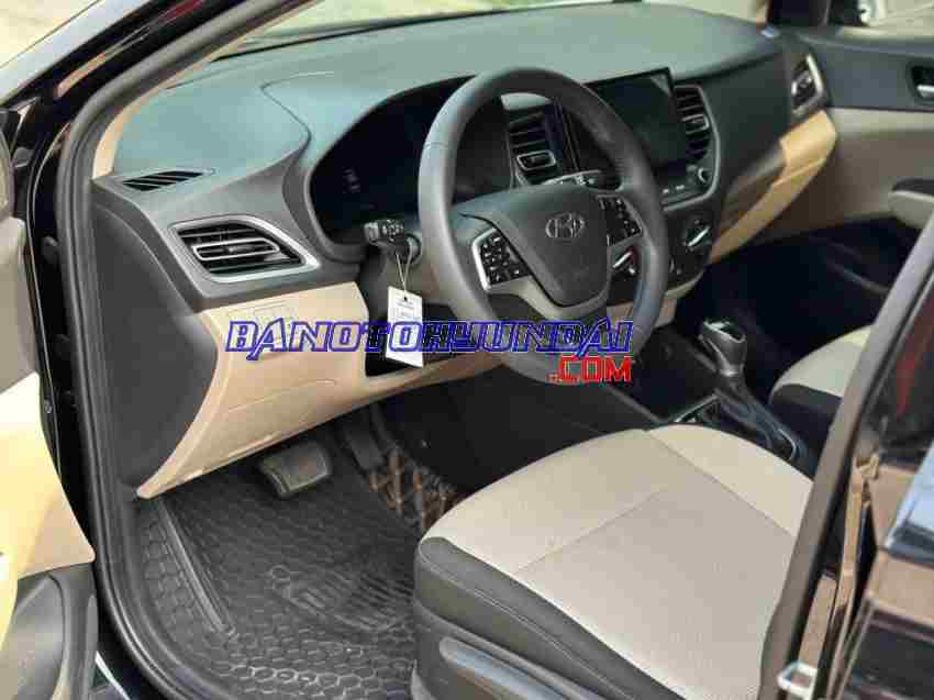 Cần bán gấp Hyundai Accent 1.4 AT đời 2023, màu Đen