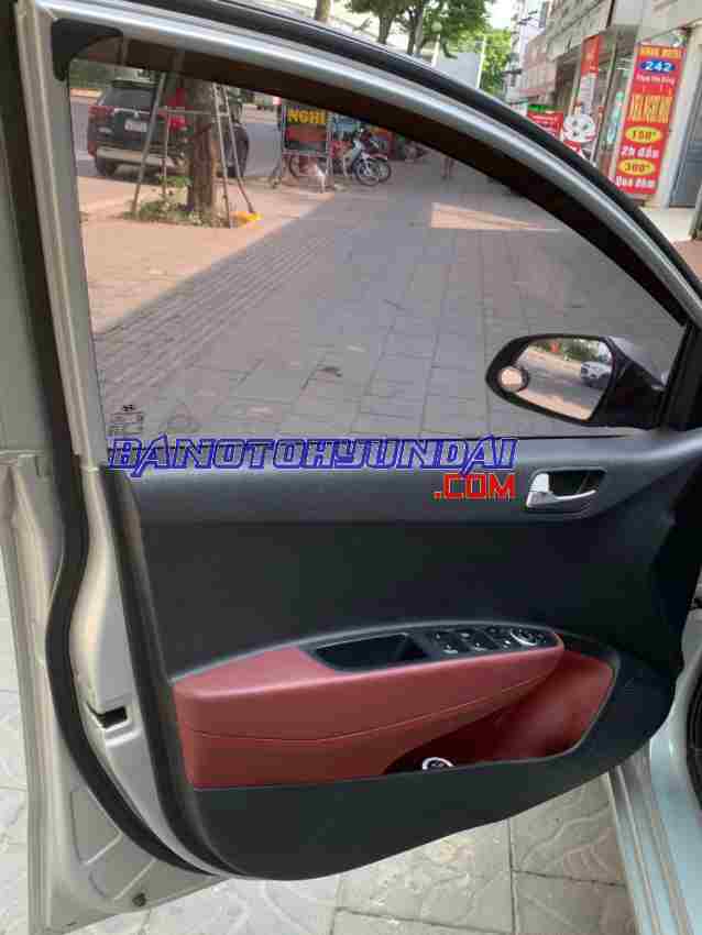 Bán xe Hyundai i10 Grand 1.2 AT sx 2016 - giá rẻ