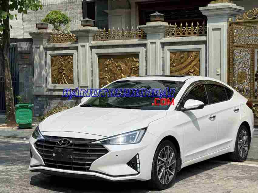 Bán Hyundai Elantra 2.0 AT đời 2019 xe đẹp - giá tốt