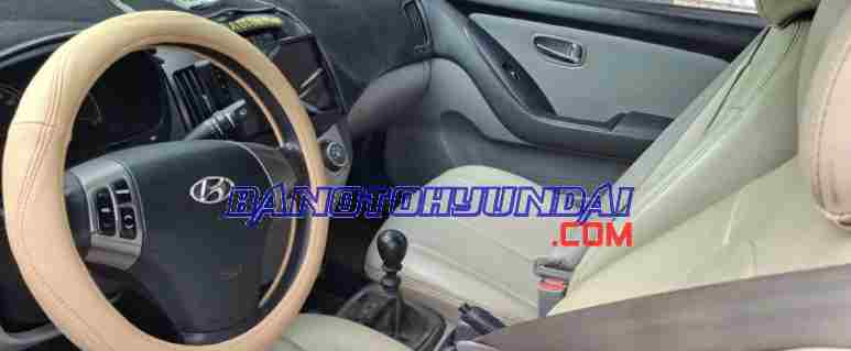 Cần bán xe Hyundai Avante Số tay 2016