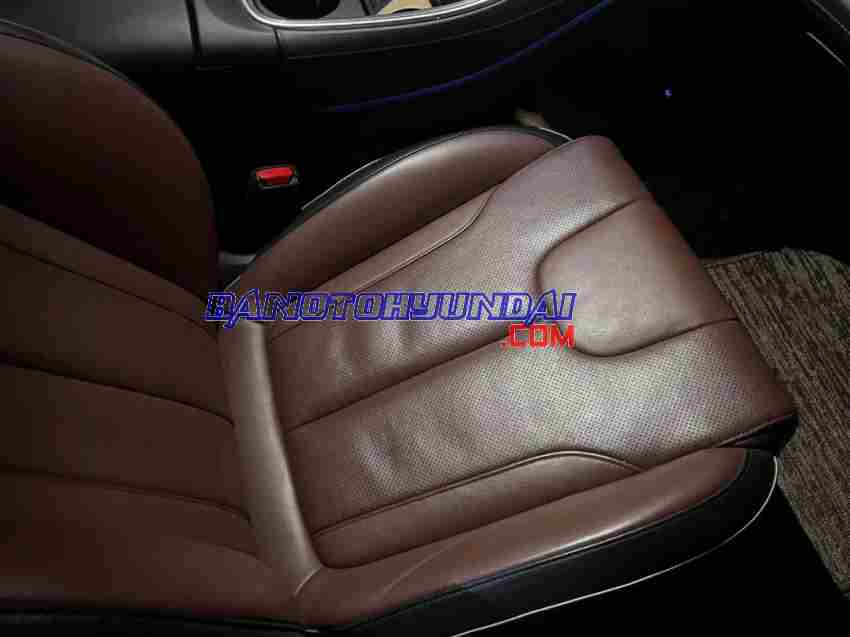 Cần bán xe Hyundai SantaFe Cao cấp 2.2L HTRAC năm 2021 màu Đỏ cực đẹp