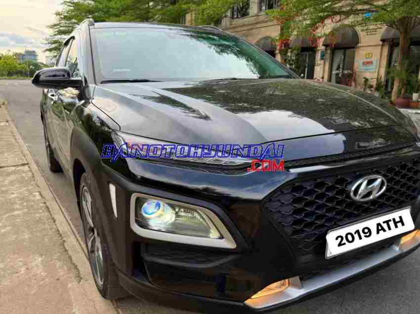 Cần bán gấp Hyundai Kona 2.0 ATH đời 2019, màu Đen