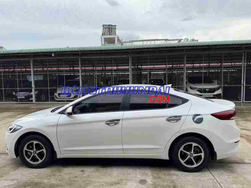 Hyundai Elantra 1.6 MT 2019, xe đẹp, hết ý