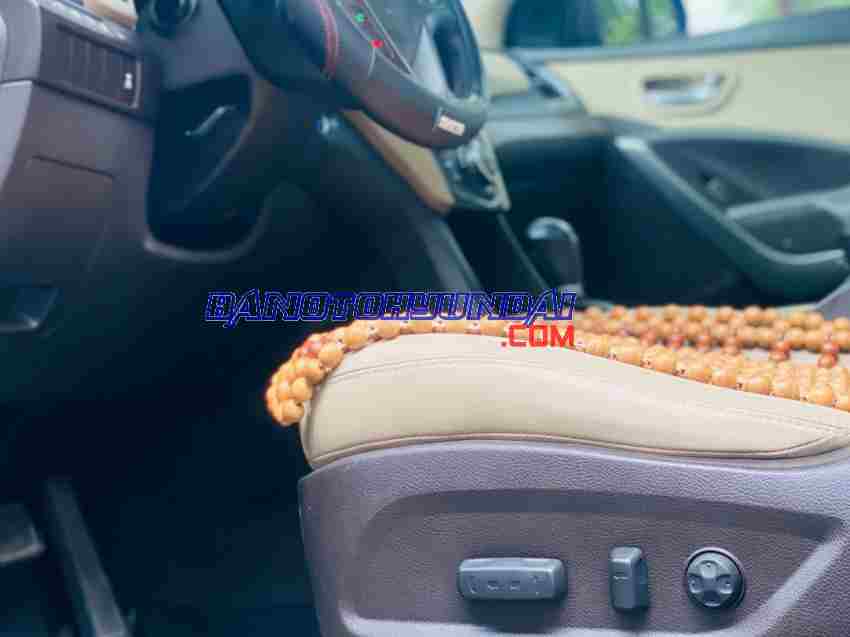 Cần bán xe Hyundai SantaFe 2.4L 4WD sx 2018