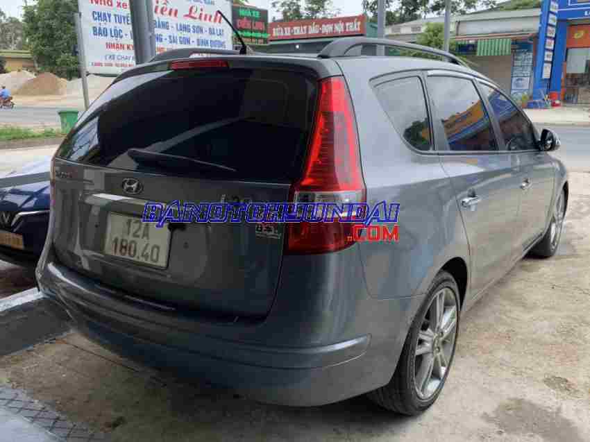 Cần bán gấp Hyundai i30 CW 1.6 AT đời 2009, màu Ghi
