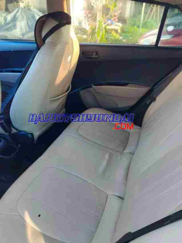 Cần bán Hyundai i10 Grand 1.0 MT Base Máy xăng 2014 màu Trắng