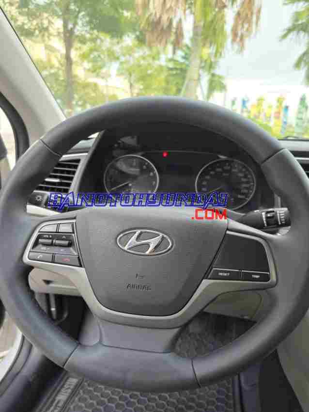 Cần bán nhanh Hyundai Elantra 1.6 MT 2016 cực đẹp