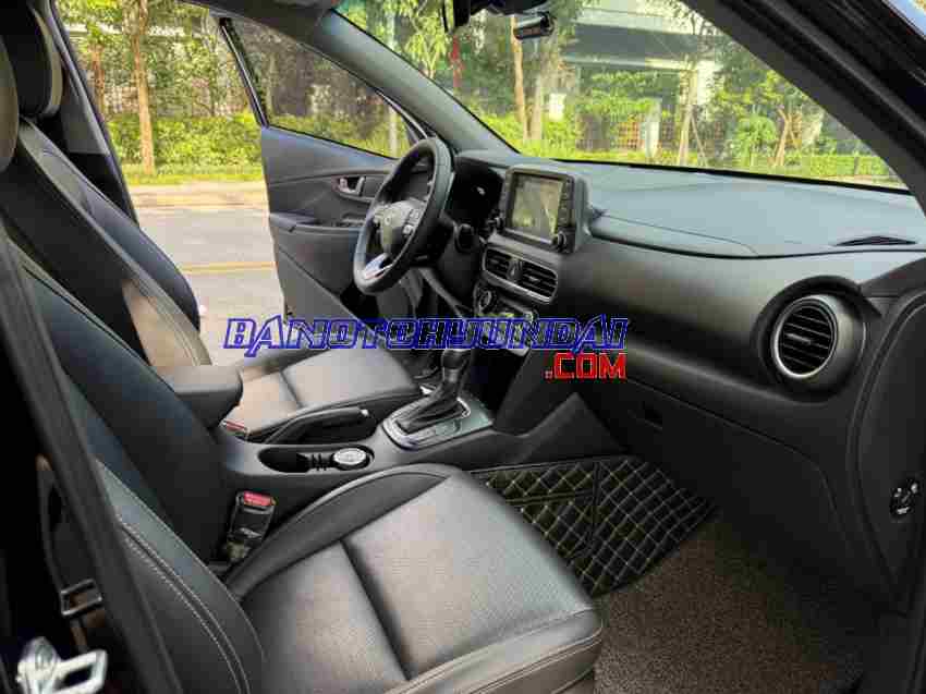 Cần bán nhanh Hyundai Kona 2.0 ATH 2021 cực đẹp