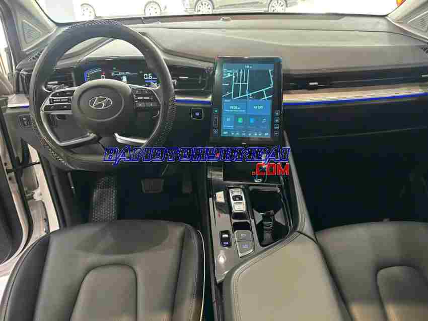 Cần bán xe Hyundai Custin Số tự động 2023