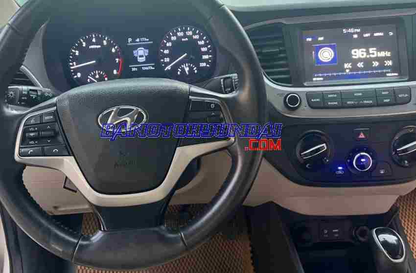 Bán Hyundai Accent 1.4 AT, màu Cát, Máy xăng, 2020