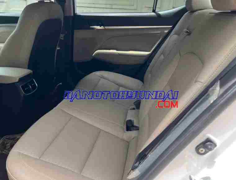 Hyundai Elantra 2.0 AT 2019 - Giá tốt