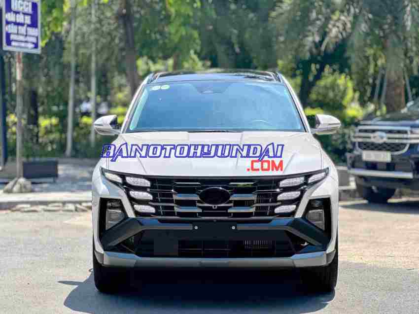Cần bán gấp xe Hyundai Tucson 1.6 AT Turbo HTRAC Đặc biệt năm 2024, màu Trắng, Số tự động