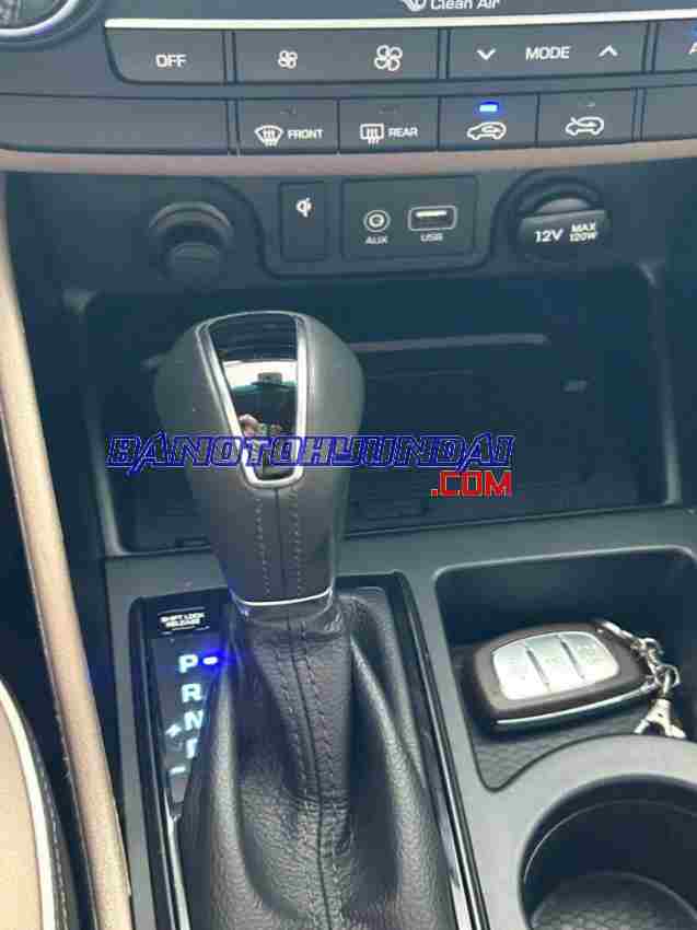 Hyundai Tucson 2.0 AT Đặc biệt 2021 Máy xăng đẹp long lanh