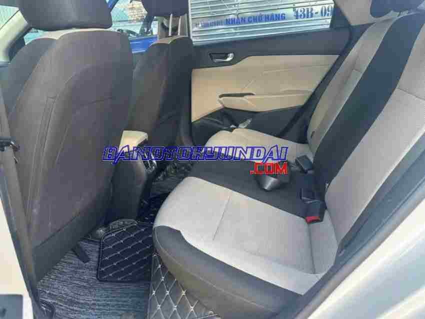 Cần bán gấp xe Hyundai Accent 1.4 AT năm 2023, màu Trắng, Số tự động