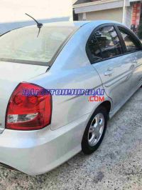 Cần bán gấp xe Hyundai Verna 1.4 AT năm 2010, màu Bạc, Số tự động