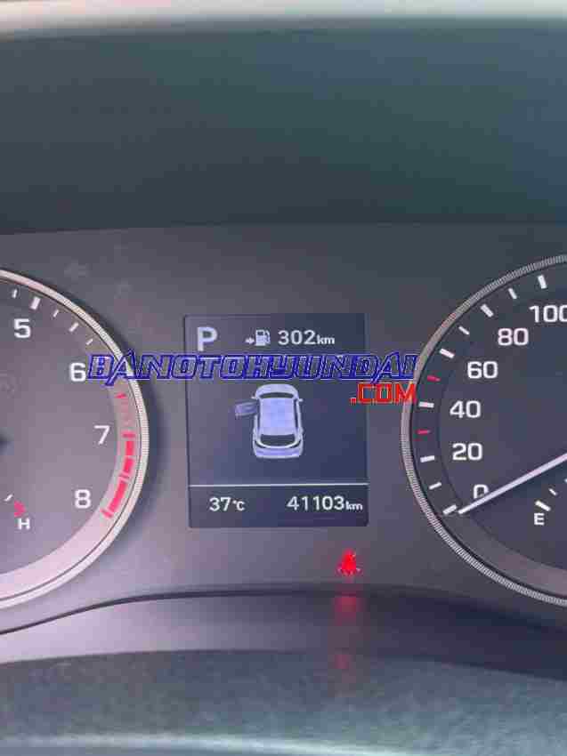 Hyundai Tucson 2.0 AT năm 2019 cần bán