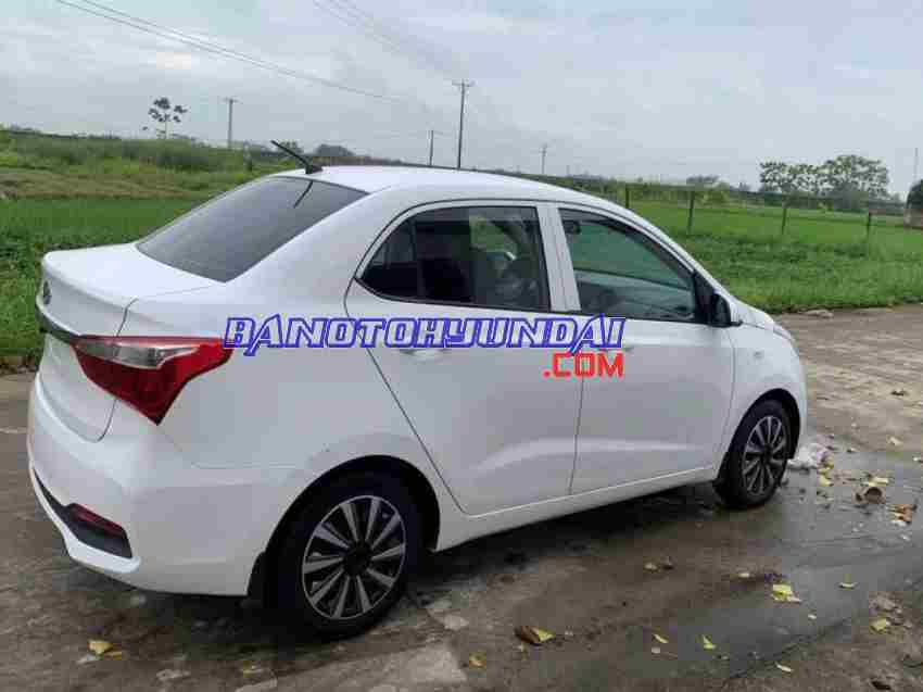 Cần bán gấp Hyundai i10 Grand 1.2 MT Base năm 2018 giá cực tốt