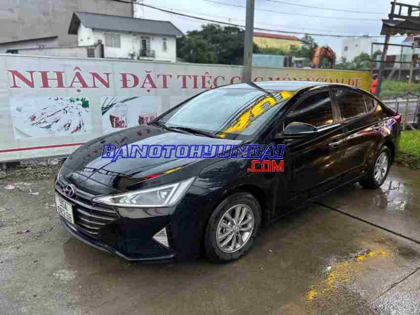 Bán Hyundai Elantra 1.6 MT 2021 - Đen