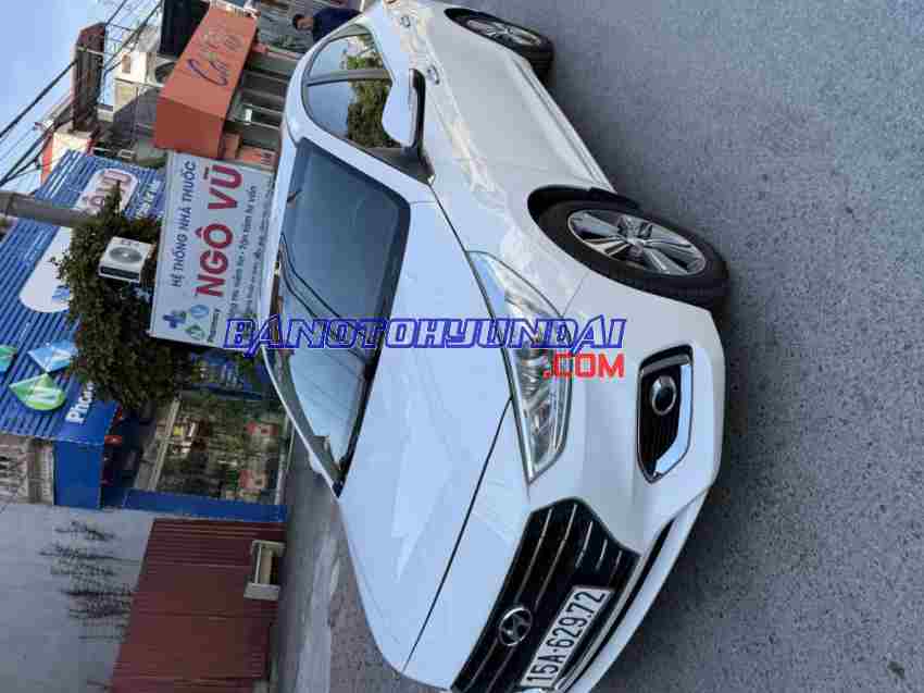 Cần bán xe Hyundai Accent 1.4 ATH màu Trắng 2020